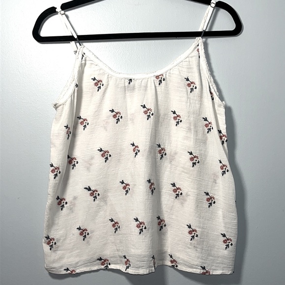 Abercrombie & Fitch Tops - • Abercrombie & Fitch Embroidered White Floral Cami New Without Tags